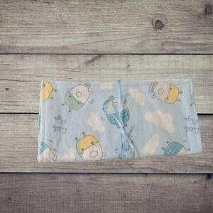 Flannel Burp Cloth, Reversible Little Pigs and Yellow Moons and Stars, Set of 3